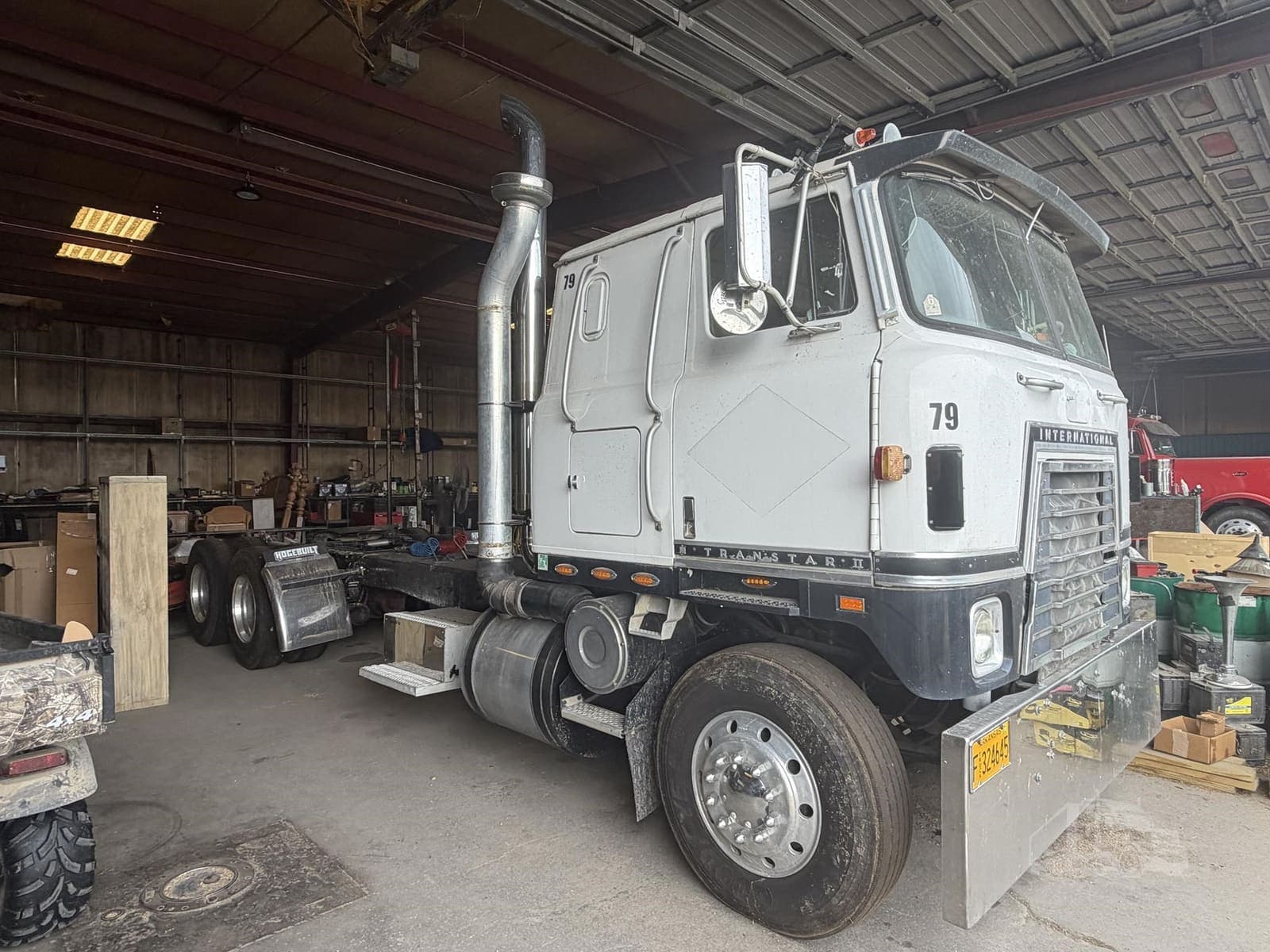 1979 International COF4070B - photo 1