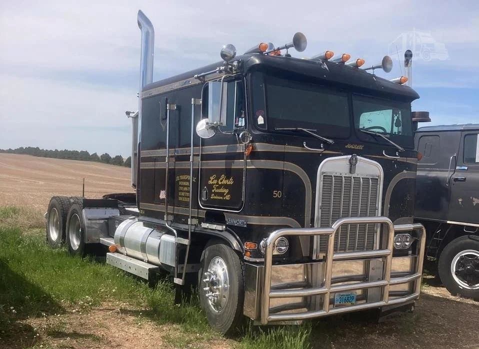 1983 Kenworth K100 - photo 1