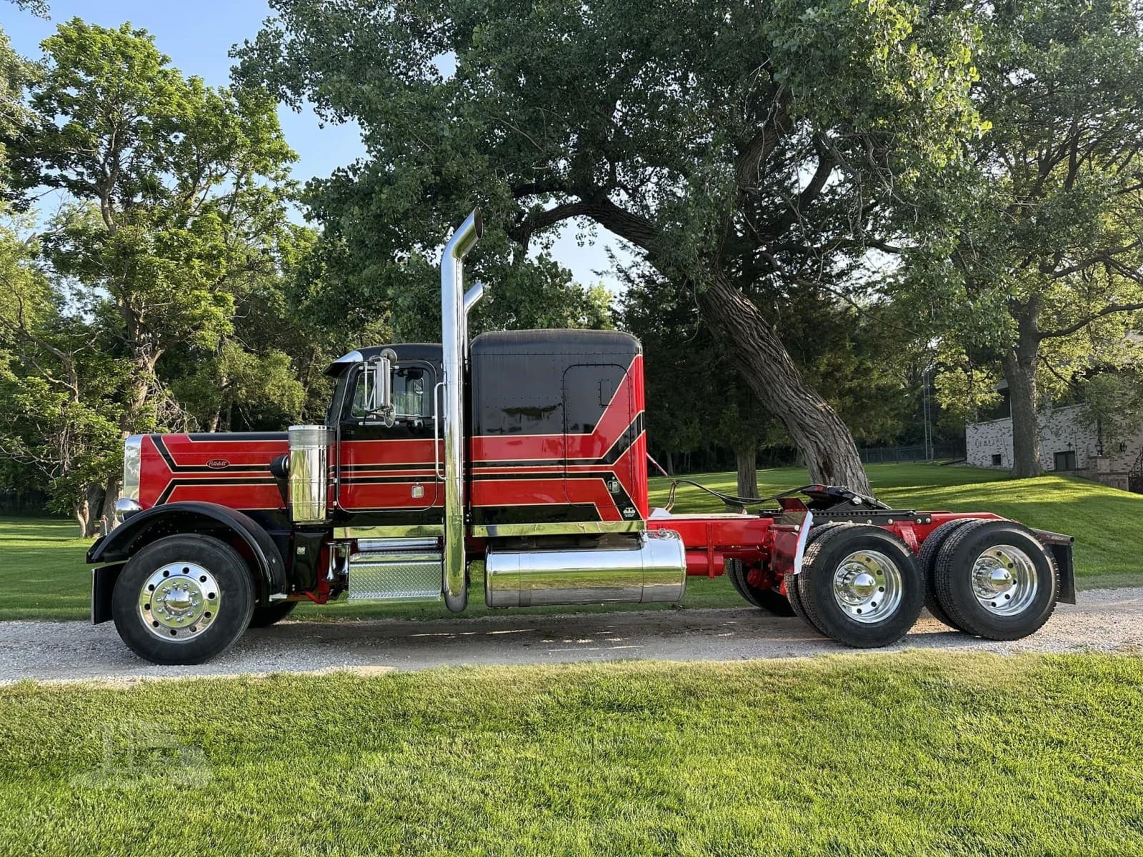 1987 Peterbilt 359 - photo 1
