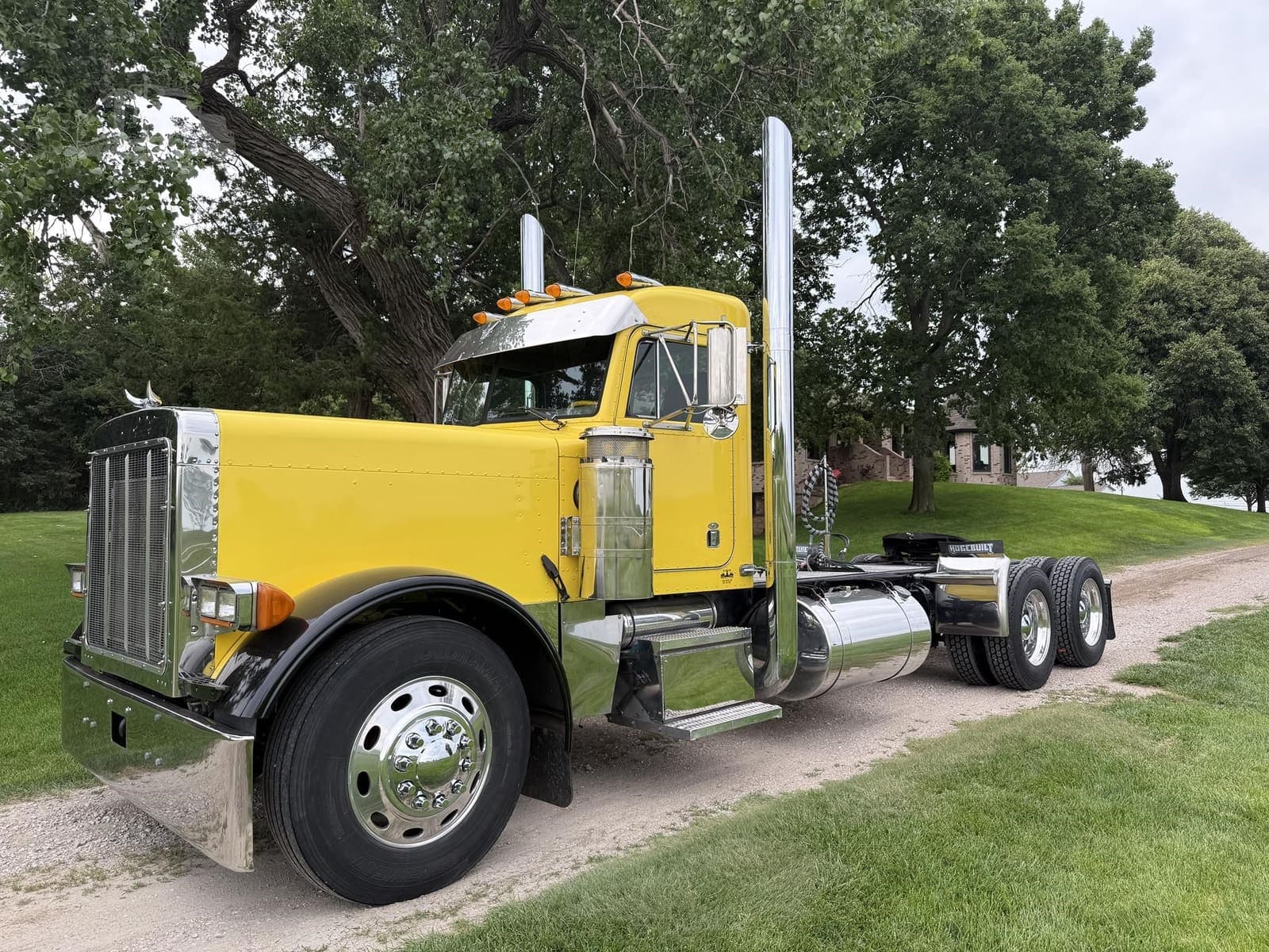 2000 Peterbilt 379EXHD - photo 1