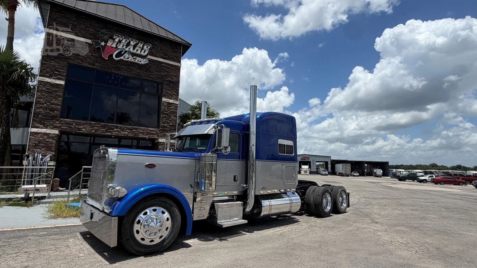 2005 Peterbilt 379 - photo 1