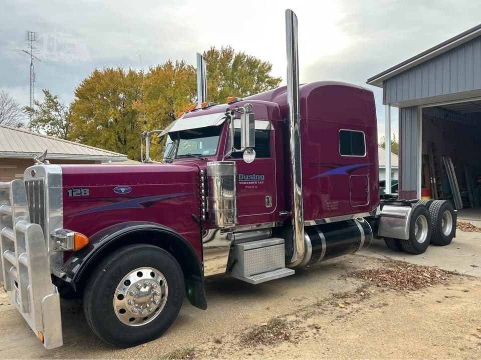 2007 Peterbilt 379 - photo 1