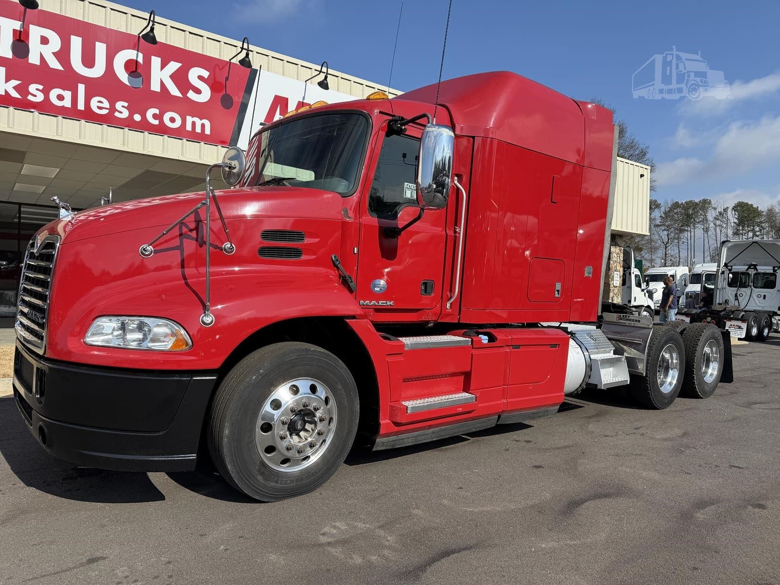 2015 Mack Pinnacle CXU613 - photo 1