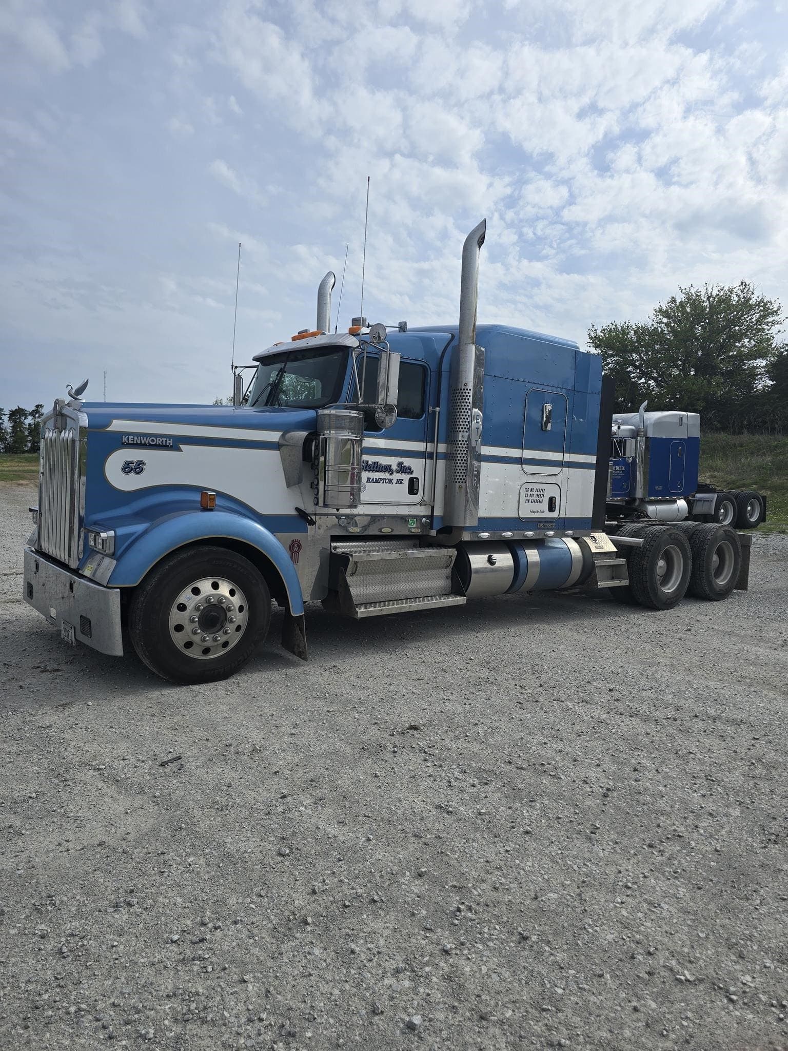 2016 Kenworth W900 - photo 1