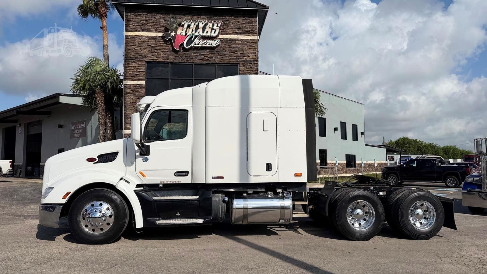 2018 Peterbilt 579 - photo 1
