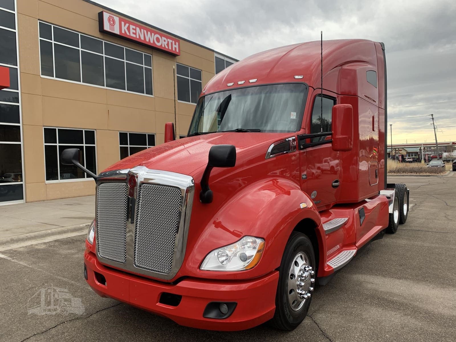 2020 Kenworth T680 - photo 1