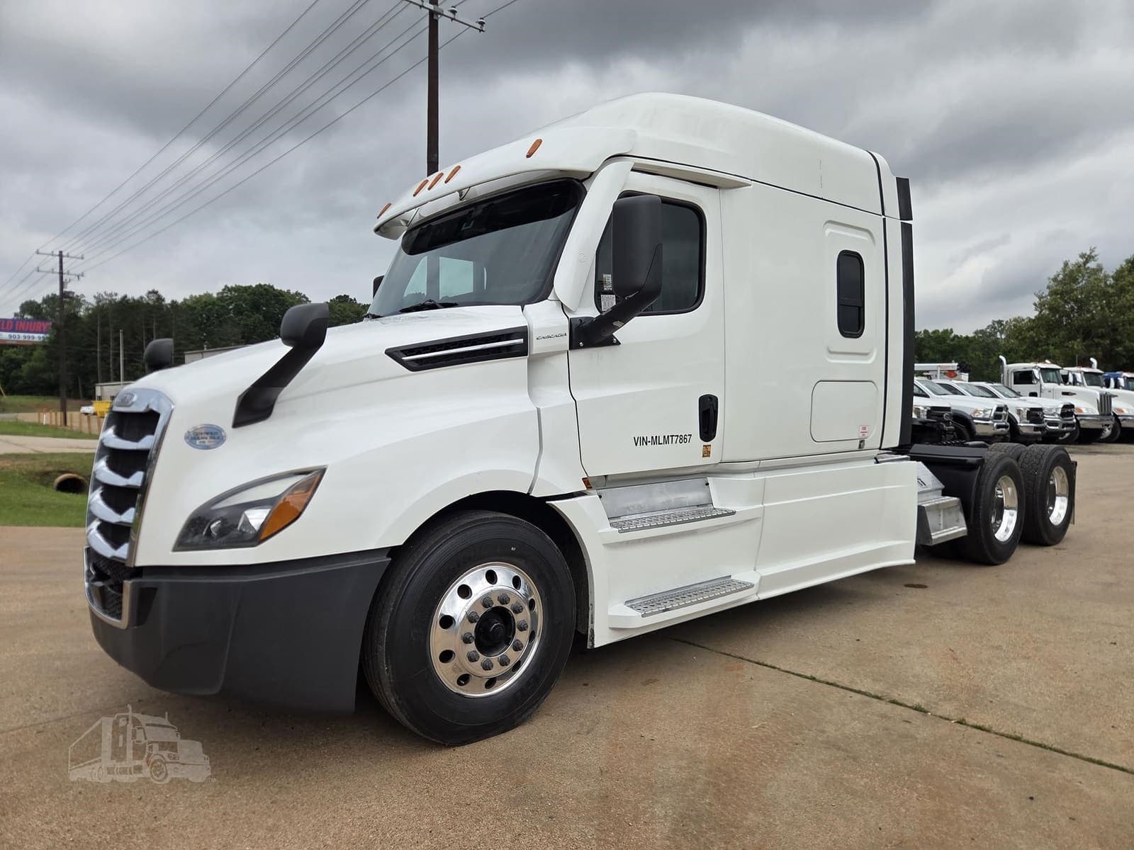 2021 Freightliner Cascadia 126 - photo 1