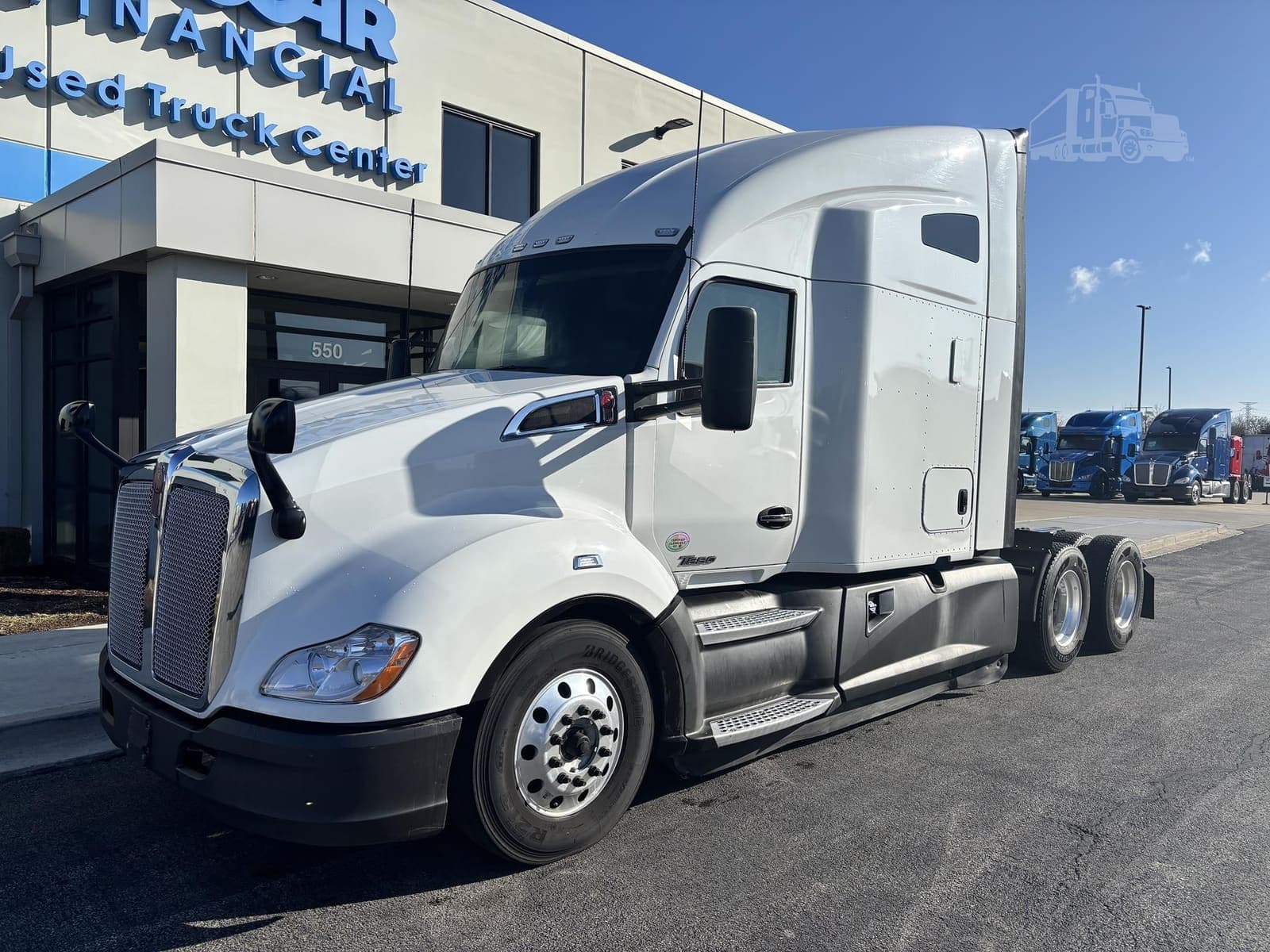 2021 Kenworth T680 - photo 1