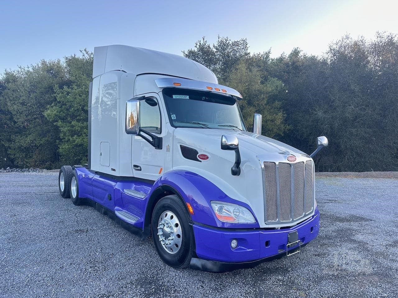 2021 Peterbilt 579 - photo 1
