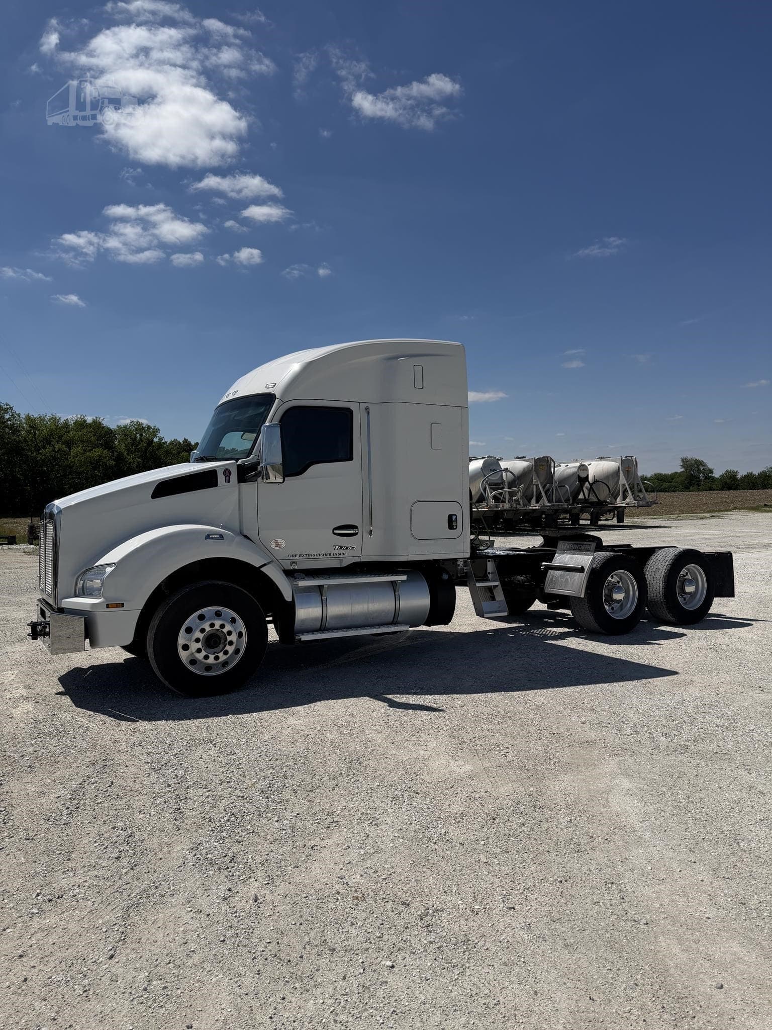 2022 Kenworth T880 - photo 1