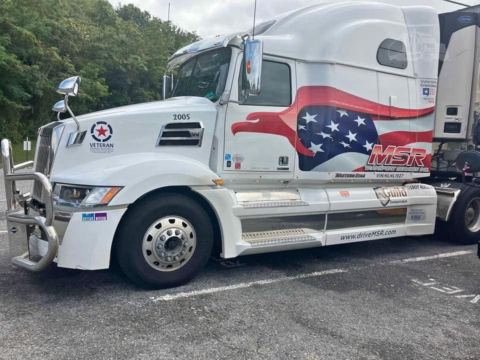2022 Western Star 5700XE - photo 1