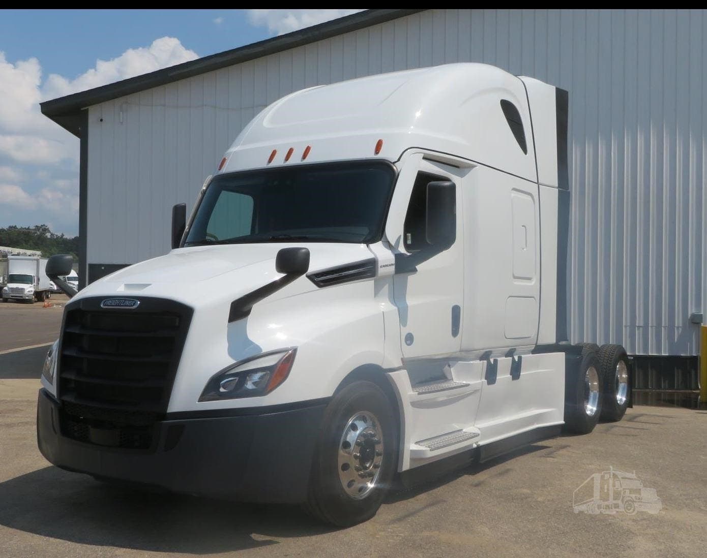 2023 Freightliner Cascadia 126 - photo 1