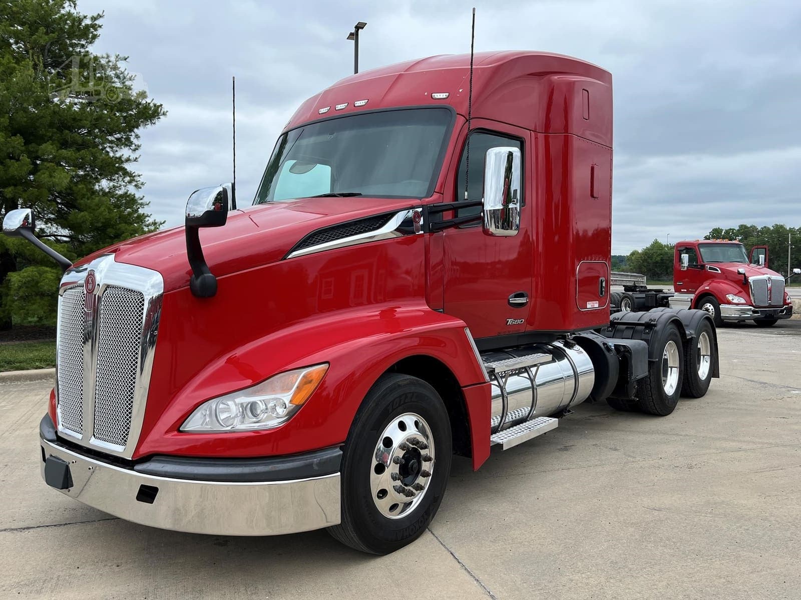 2023 Kenworth T680 - photo 1