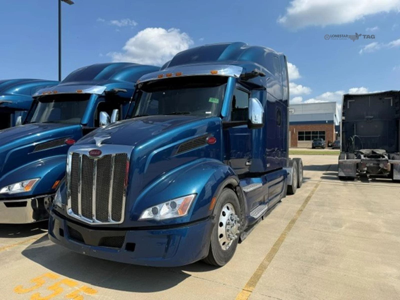 2023 Peterbilt 579 - photo 1