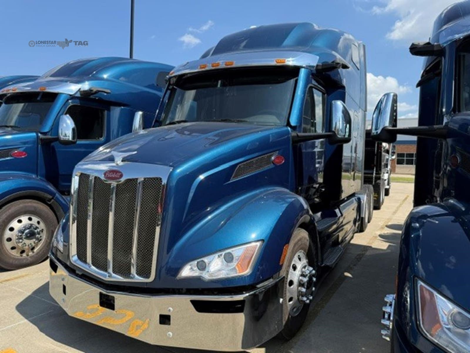 2023 Peterbilt 579 - photo 1