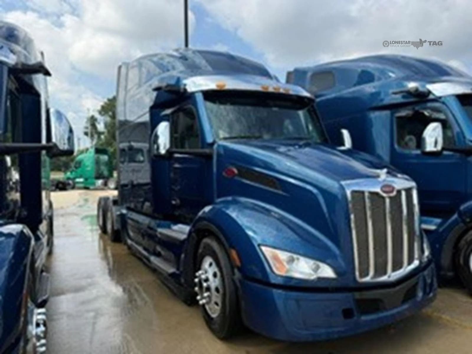 2023 Peterbilt 579 - photo 1