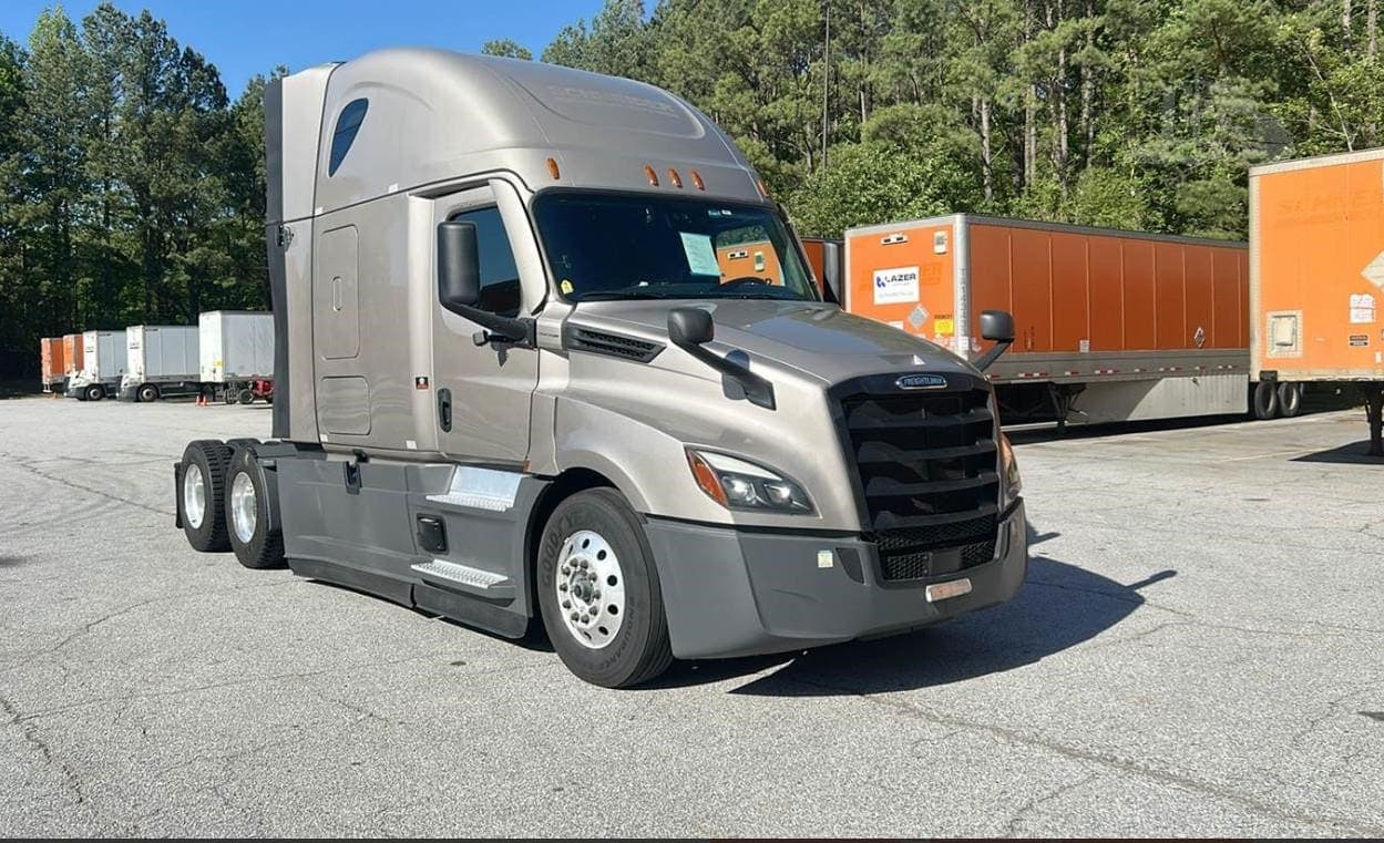 2024 Freightliner Cascadia 126 - photo 1