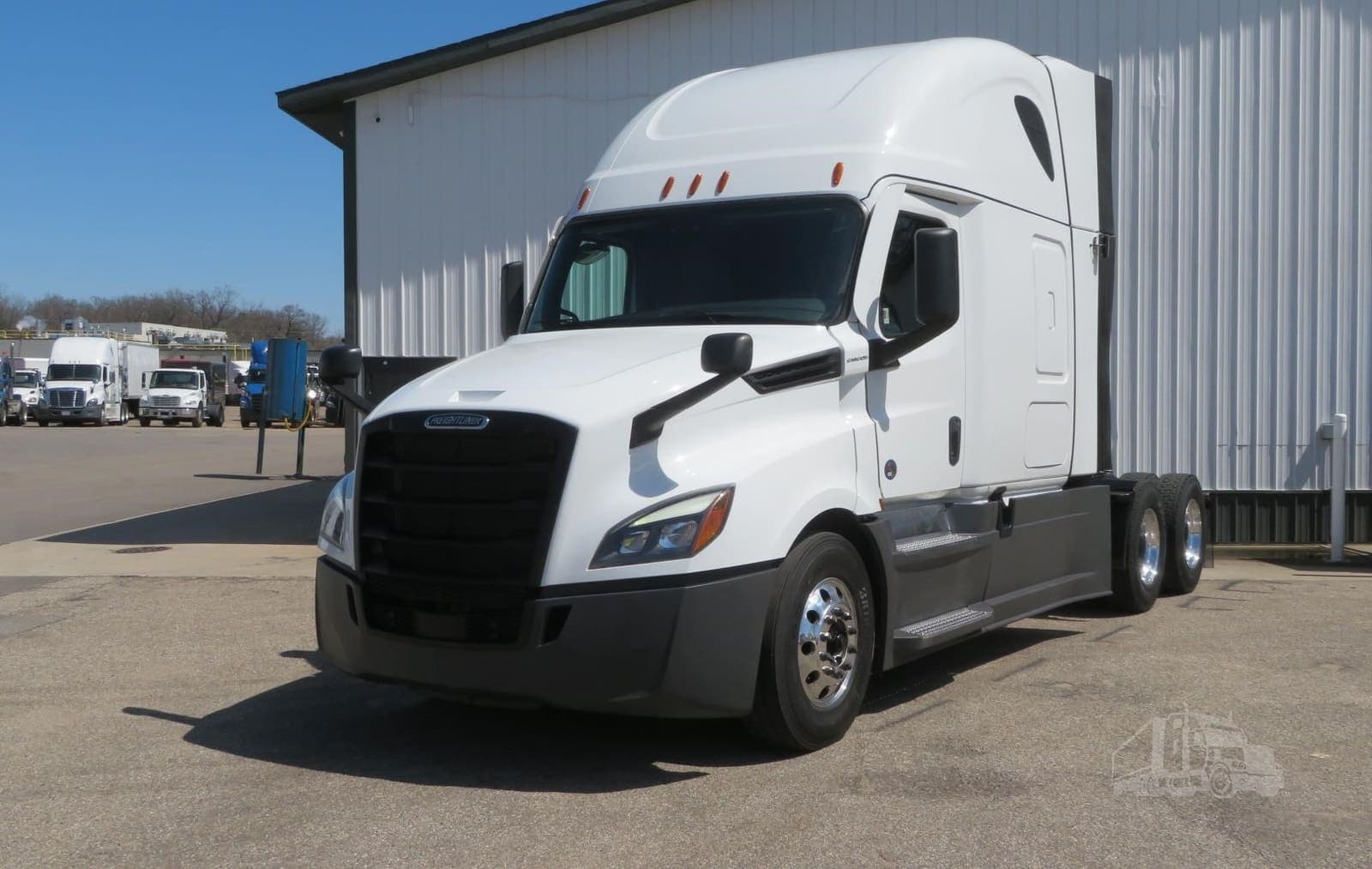 2024 Freightliner Cascadia 126 - photo 1