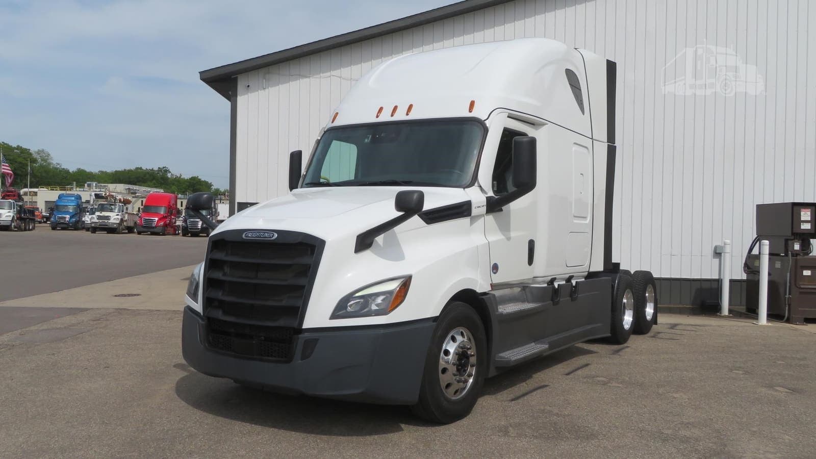 2024 Freightliner Cascadia 126 - photo 1