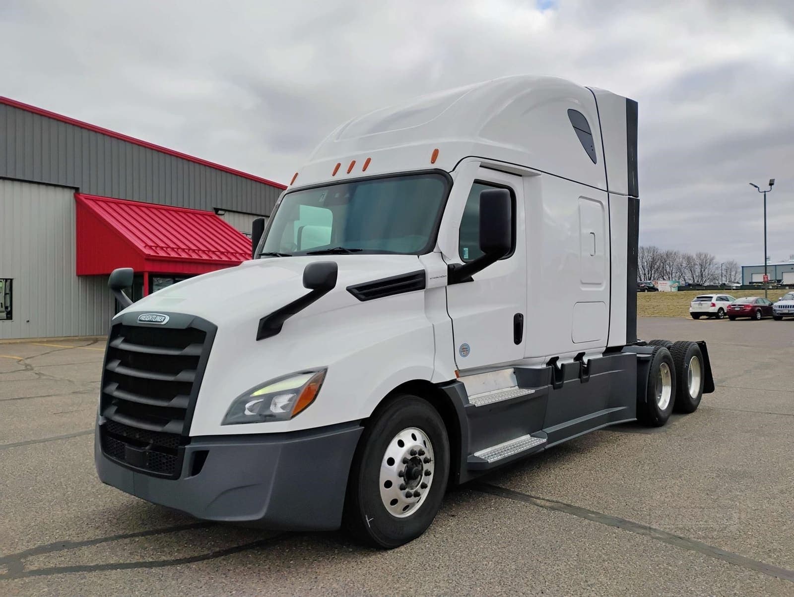 2024 Freightliner Cascadia 126 - photo 1
