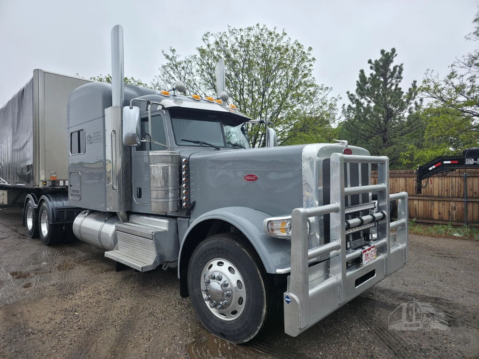 2024 Peterbilt 389 - photo 1