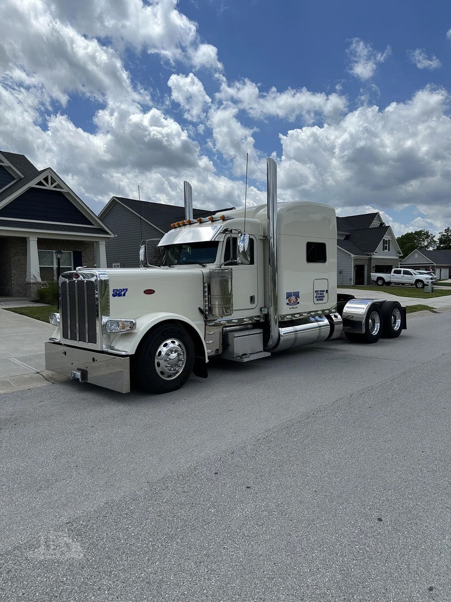 2024 Peterbilt 389 - photo 1